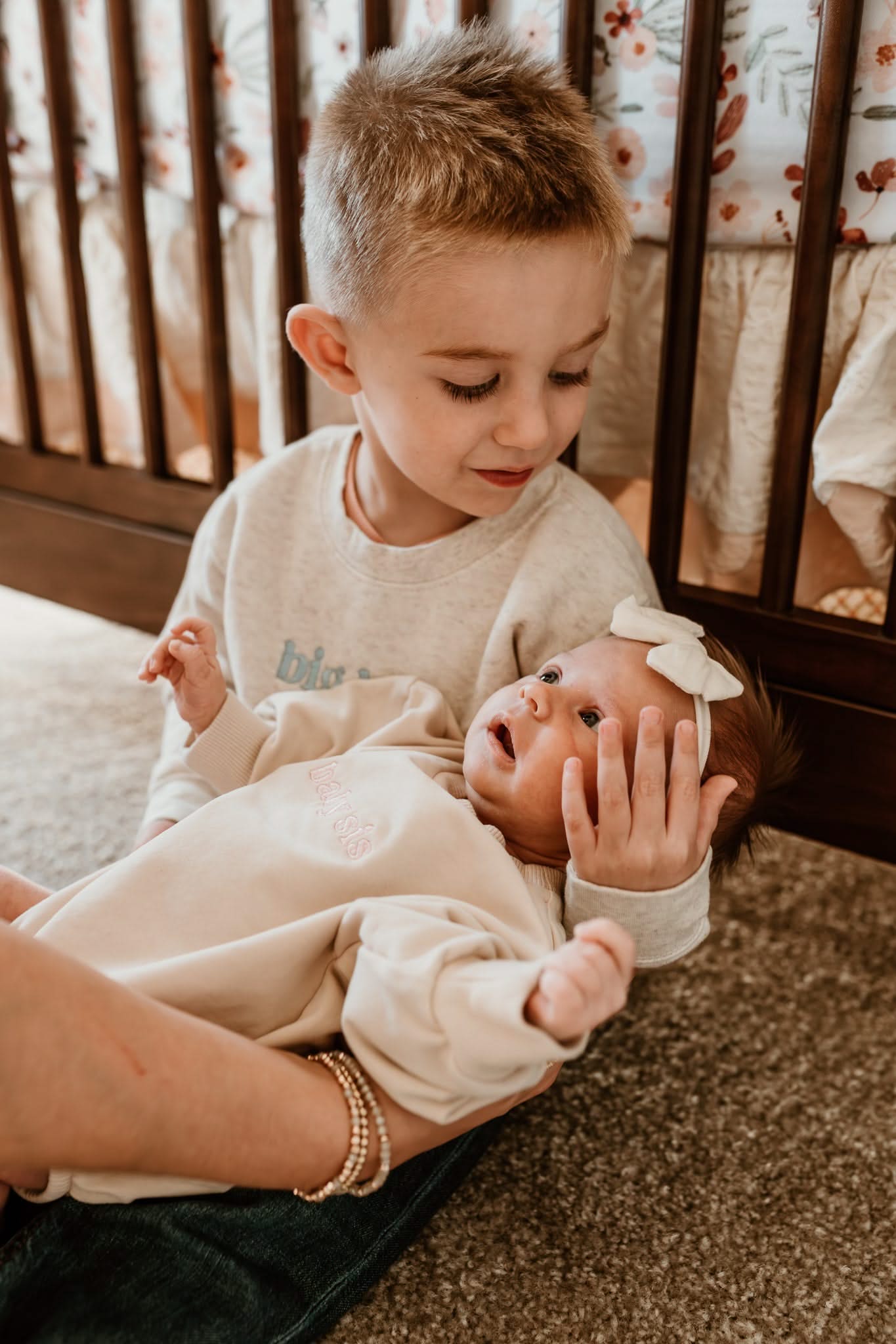 Baby Sis / Baby Bro – Embroidered Cream Bubble Romper | Pink or Blue Thread